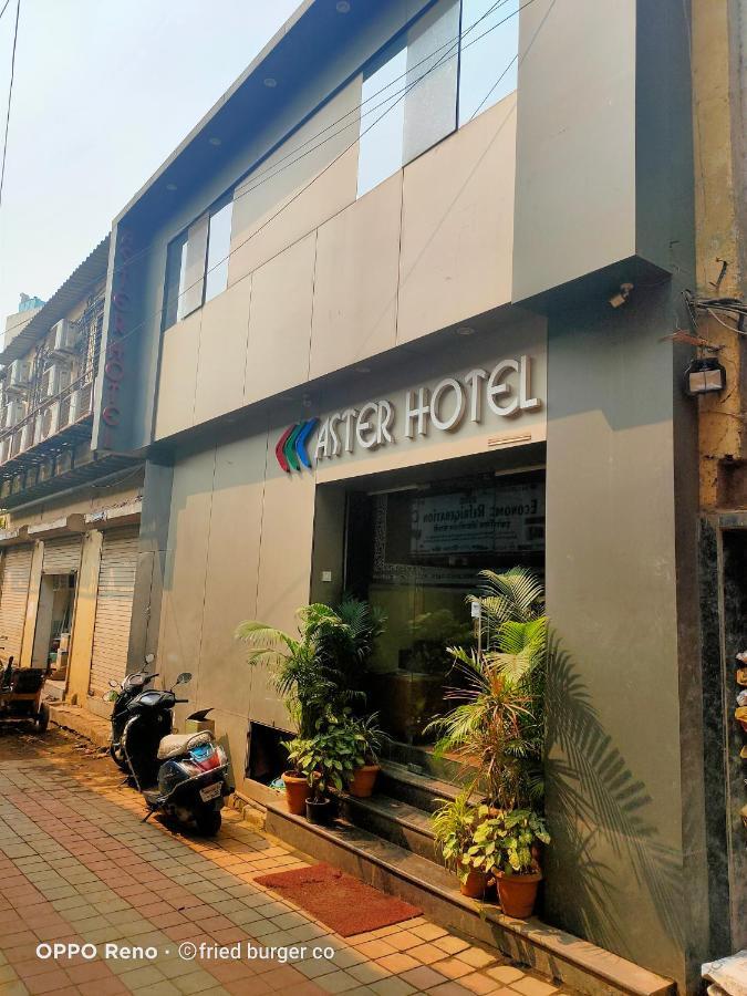 Aster Hotel Near Mumbai Airport מראה חיצוני תמונה